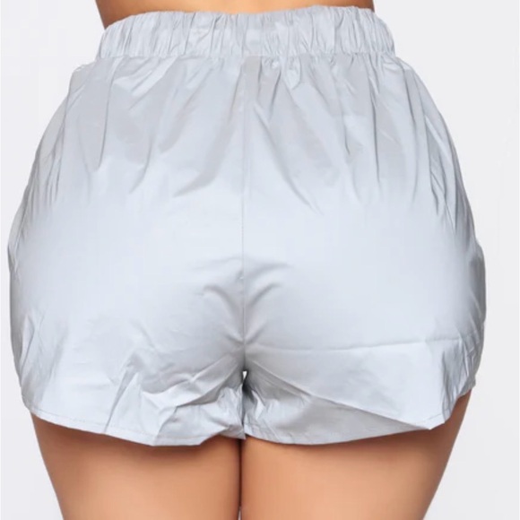Reflective short set - Picture 4 of 4